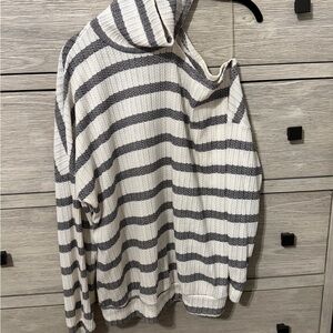 Lightweight Turtleneck Sweater